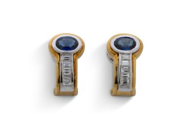 paire de boucles d'oreilles saphir et diamant