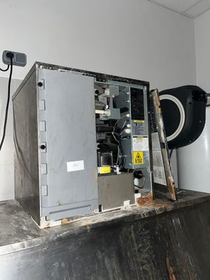 a machine that is sitting on top of a table