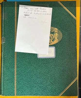 Classeur avec collection Monaco B/TB de 1885 à 1960 neufs et…