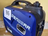 un générateur bleu et noir posé sur un plancher en bois