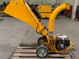 a picture of a small machine that is sitting on a pallet