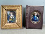 paire de peintures miniatures représentant la Vierge à l'Enfant, dans un cadre doré