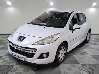PEUGEOT - 207 1.4 VTI 95CH PREMIUM - ES - Mise en service: 3…