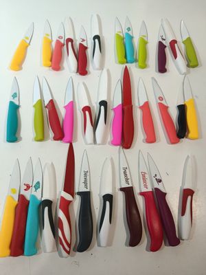 "36 couteaux offices de couleurs Neufs"