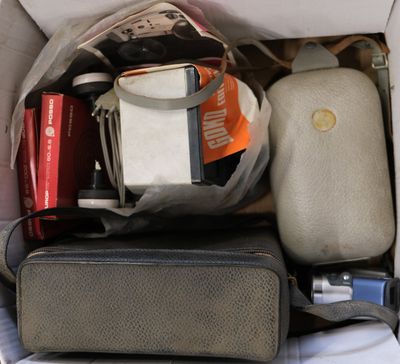 Caméra Super 8 HITAWA et divers.