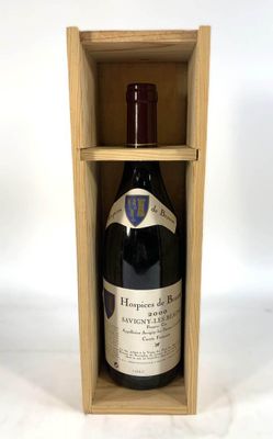 Une bouteille Hospices de Beaune Savigny les Beaune - Cuvée …