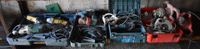 Lot : Disqueuse HITACHI, 2 meuleuses DEWALT, perforateur BOS…