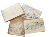 plusieurs vieux livres illustrés, empilés les uns sur les autres