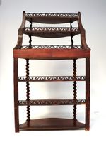 Etagère bibliothèque à 6 plateaux en bois naturel mouluré et… (photo 3)