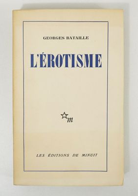 la couverture d'un livre sur laquelle figure une étoile