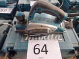 une photo d'une raboteuse filaire portant le numéro 64