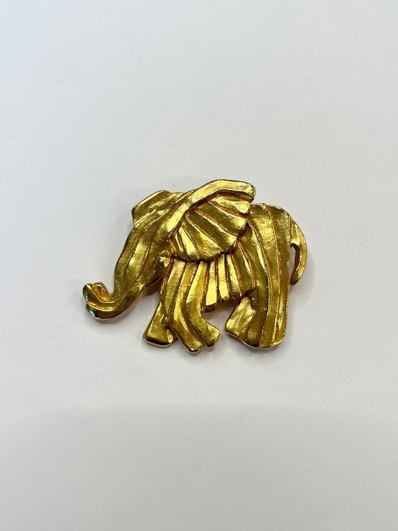 Objets d'art & Curiosités