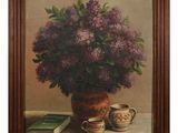 tableau représentant un vase de lilas et deux tasses de café posées sur une table