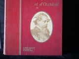un livre rouge sur lequel figure l'image d'un homme