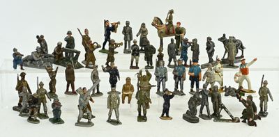 Elastolin, C.B.G, QUIRALU et divers : 52 soldats en plombs, aluminium  - Photo 1