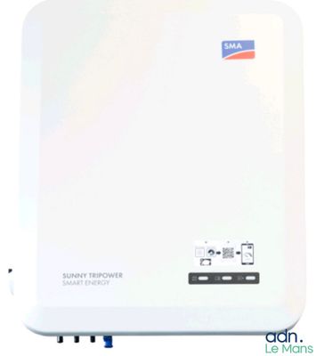 une image représentant un chauffe-eau à accumulation blanc sur fond blanc