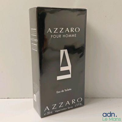 une photo d'un coffret d'Azzaro pour homme