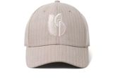 casquette de baseball grise avec un logo blanc sur le devant