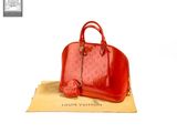 louis vuitton handbag cake for a birthday
