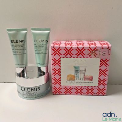Le contenu du coffret de soins pour la peau Elemis est présenté sur une table