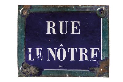 a blue and white sign that says rue lenotre