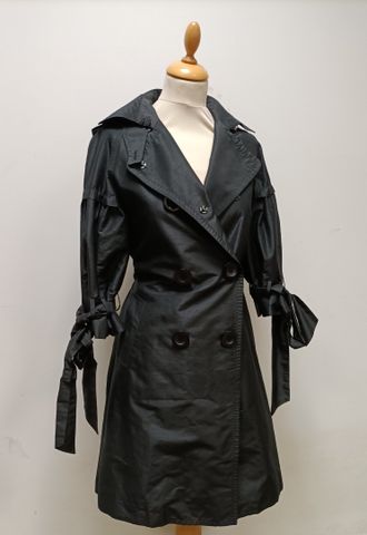 ATSURO TAYAMA – Veste Parka noir, coutures apparentes, lanières e
