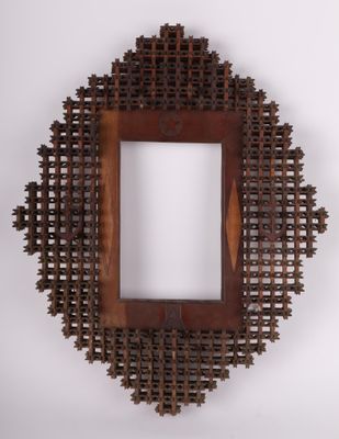 American Folk Art? Important cadre de miroir ou de photo