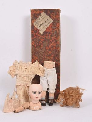 Baby Jumeau, head in cast bisque marked with a red stamp... - 80150216 ...