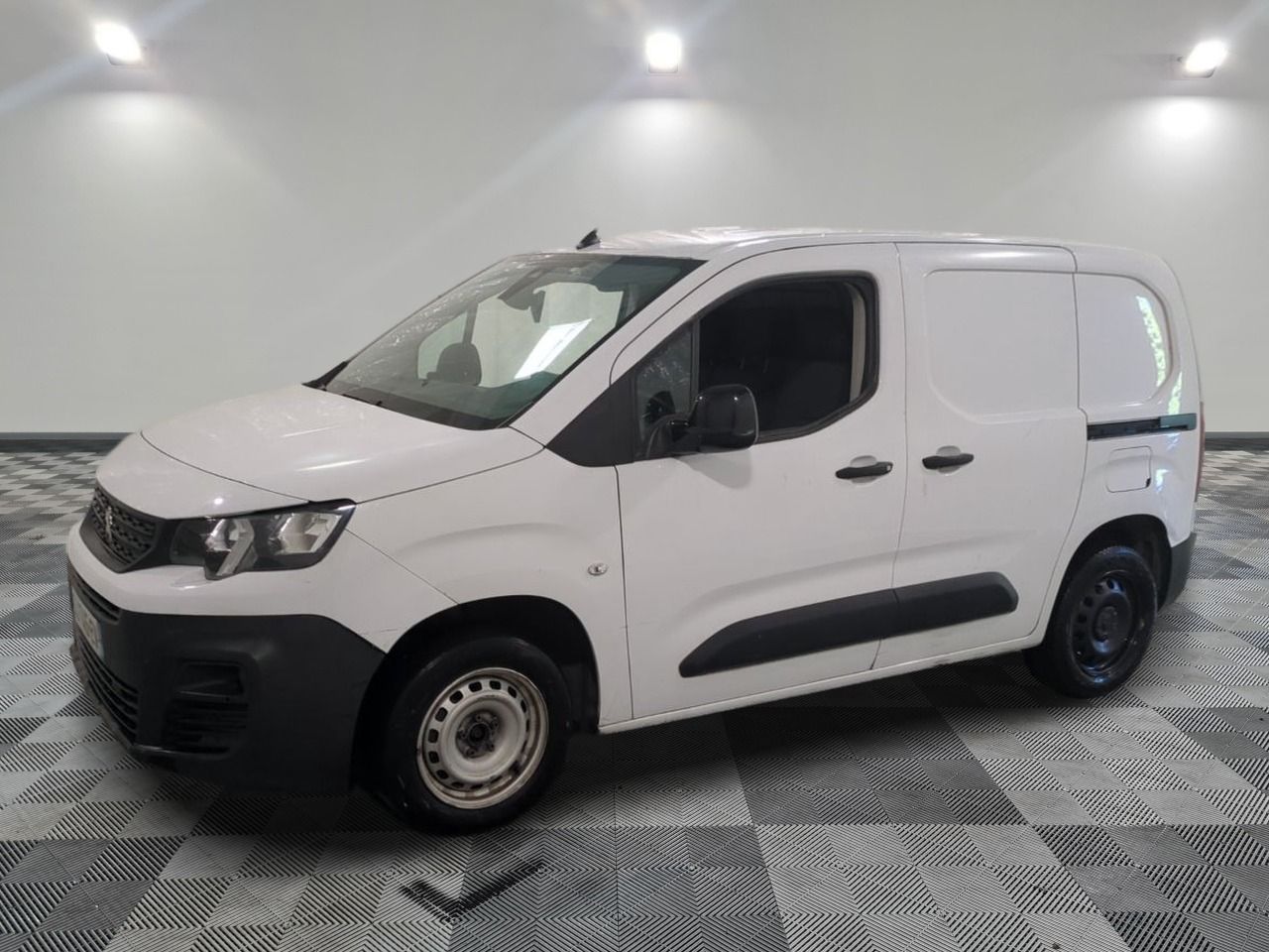 PEUGEOT - PARTNER FOURGON STANDARD 650 KG BLUEHDI 100 SS BVM…
