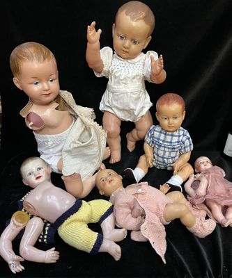 Lot de 6 poupées et poupons en celluloïd et rhodoïd (nombreu…