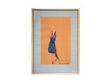 tableau représentant une femme en robe bleue, dans un cadre blanc