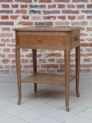Rafraichissoir en bois vernis à un tiroir, deux compartiment…