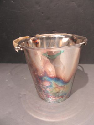 Seau A Glacons EN Metal Argente .