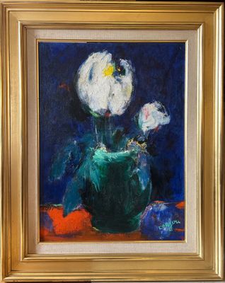 une peinture de fleurs dans un vase sur une table