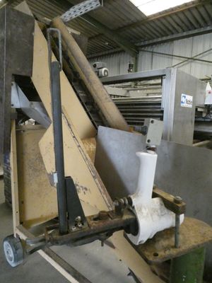 une image d'une machine dans une usine