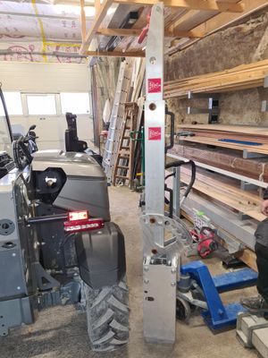 S48 : Mat de montage orientable de grue en aluminium KLAAS (…