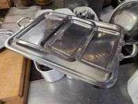 Lot de plats inox comprenant 1 plat ovale de 97 cm de long, … (photo 2)