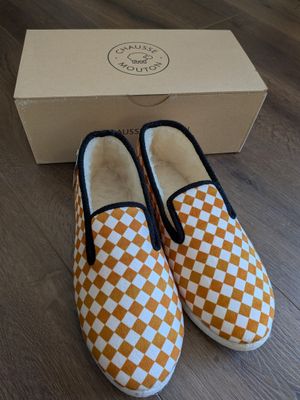Paire de charentaises de marque CHAUSSE MOUTON