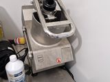 a machine that is sitting on top of a counter