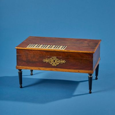 Coffret à couture et boîte à musique en bois de placage en f…