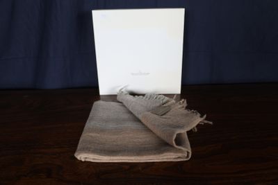 JAEGER-LECOULTRE Echarpe en cachemire et en lin