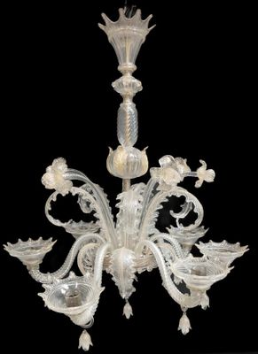 chandelier made of muranoni glass with flowers and leaves