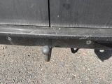 un gros plan du pare-chocs arrière d'une voiture