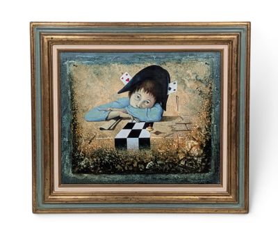 tableau représentant un garçon coiffé d'un chapeau et tenant un damier, dans un cadre