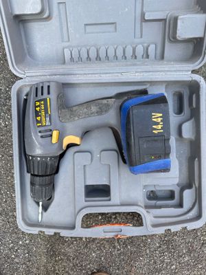a tool in a case that is sitting on the ground