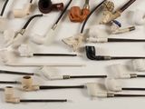 many different types of pipes and pipes on the table