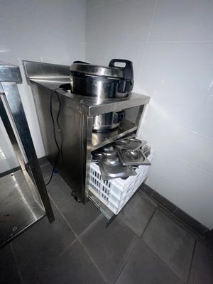 1 meuble à riz (520 x 700) avec roulettes