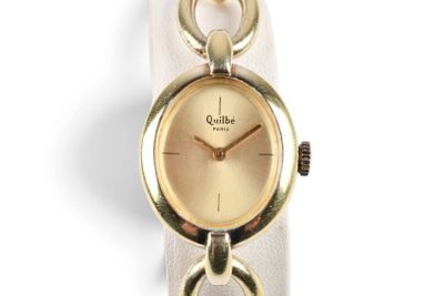 a watch that is sitting on the wrist of a woman