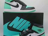 Air Jordan 1 Retro High OGL noir / blanc - vert phosphorescent