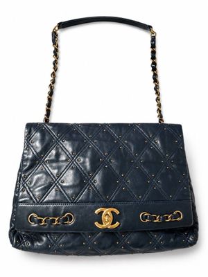 chanel navy blue quilted lambskin quilted lambskin shoulder bag